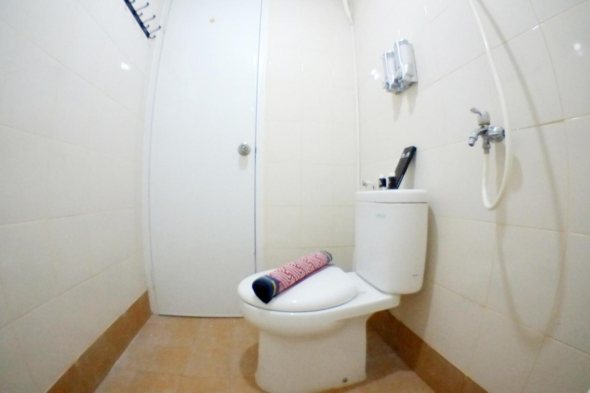 Pangsapuri Comfortble 2br At Bassura By Travelio Jakarta