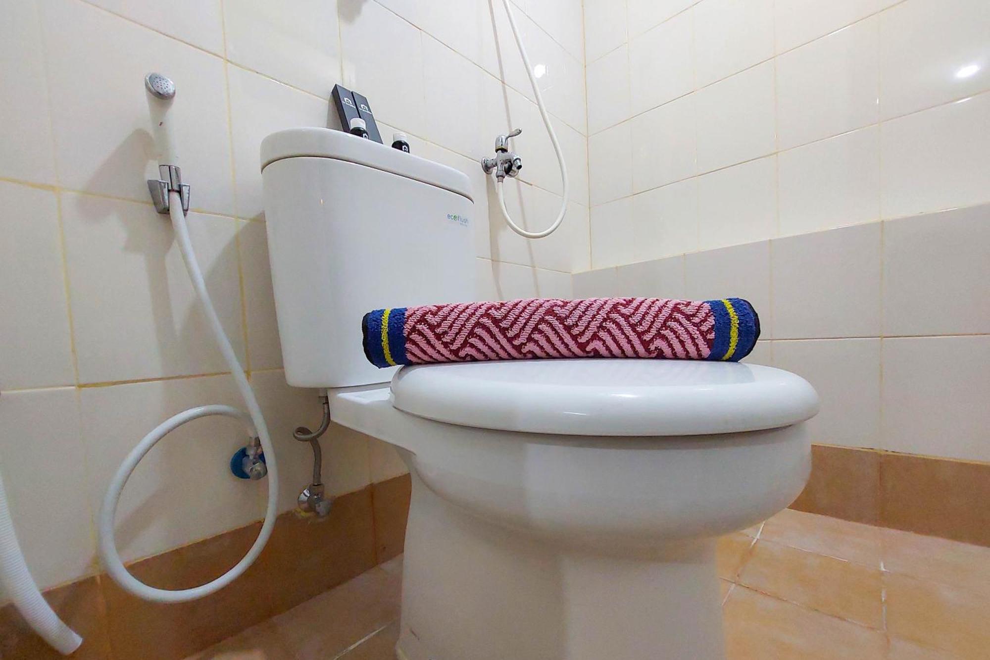 Comfortble 2br At Bassura By Travelio *